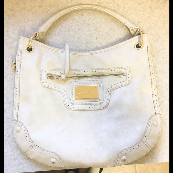 Pretty Gianni Bini large satchel! - Picture 1 of 8